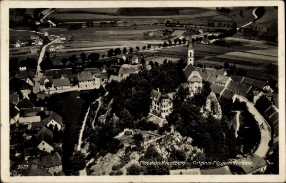 Ak Pleystein in der Oberpfalz Bayern, Blick auf den Kreuzberg, Luftaufnahme