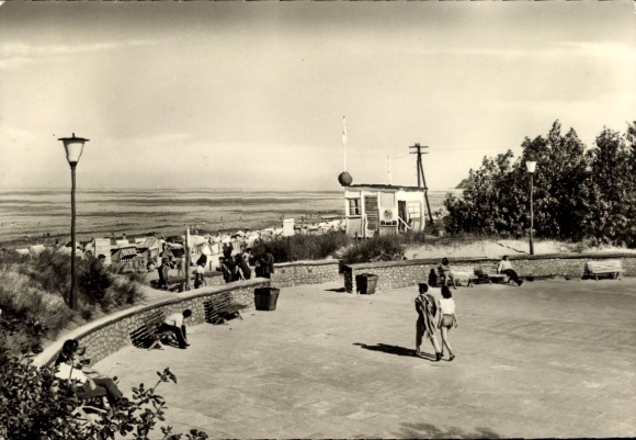 Postcard Baltic Sea resort Baabe on Rügen, promenade, beach
