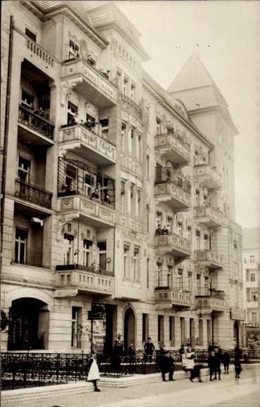 foto Ak Berlin Prenzlauer Berg, Wisbyer Straße 1, bewoners