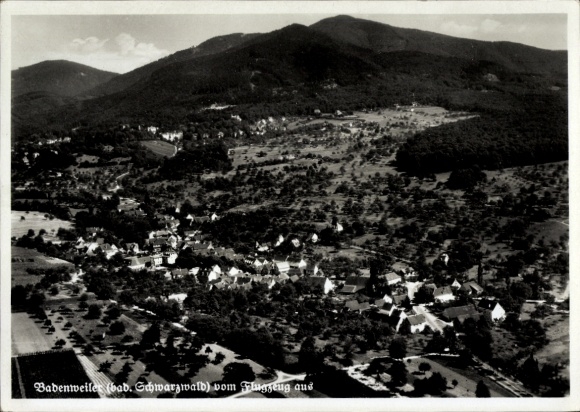Ak Badenweiler im Schwarzwald, Fliegeraufnahme