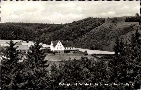 Postcard Dalwigksthal Lichtenfels Hessen, Haus Thalblick, forest landscape, historic building