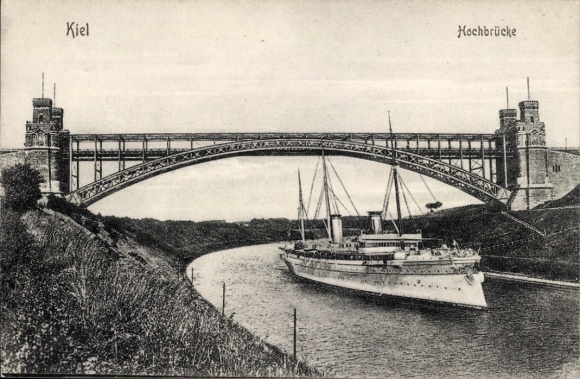 Ak Levensau Neuwittenbek in Schleswig Holstein, Levensauer Hochbrücke, SMY Hohenzollern