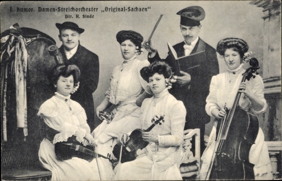 Ak I. Humor. Damen-Streichorchester Original-Sachsen, Direktor R. Sinde