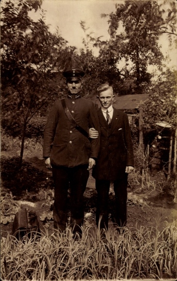 Foto Ak Eisenbahn Beamter, Portrait