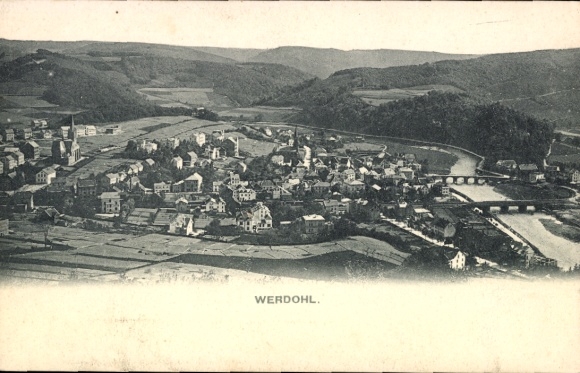 Ak Werdohl im Sauerland, Luftaufnahme von  Fluss, Häuser, Brücke