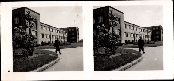 Stereo Raumbild Foto "Die NS Musterbetriebe ", III 41, Nr. 351 Leichtmetallwerk Rackwitz Berghaus Co