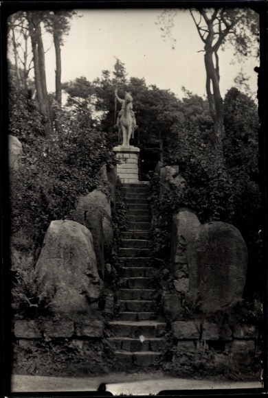 Photo Demmin in Western Pomerania, Uhlan monument