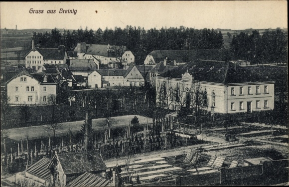 Postcard Bretnig Hauswalde in the district of Bautzen, view of the town, chimney, gardens, gymnasium