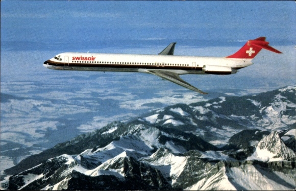 Postcard passenger plane McDonnel Douglas DC 9 81, Swissair