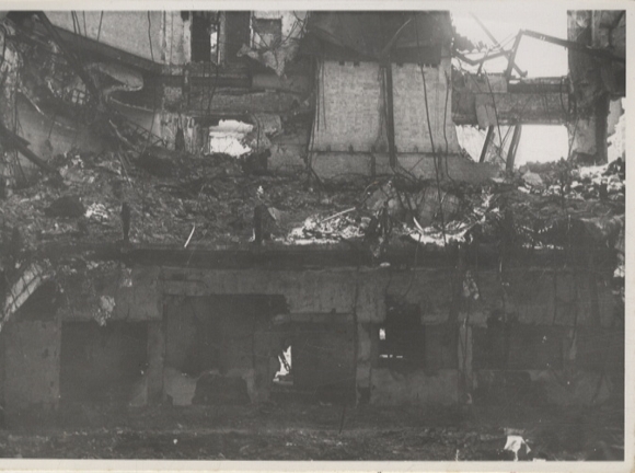 Original photo Berlin Charlottenburg, Capitol am Zoo (Zoopalast), around 1946, approx. 13 x 18 cm