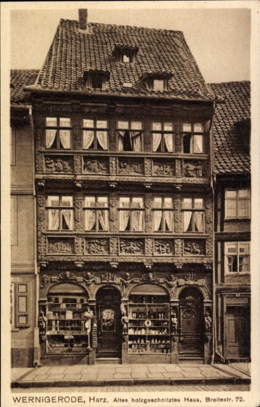 Postcard Wernigerode in the Harz Mountains, Old Wood-Carved House, Breitestr. 72, Wernigerode
