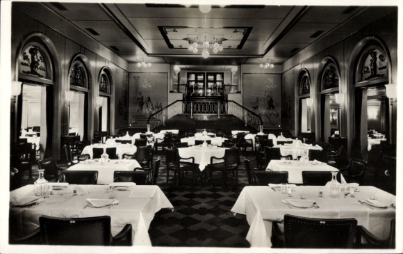 Postcard Norddeutscher Lloyd Bremen, express steamer Europa, second-class dining room, interior view