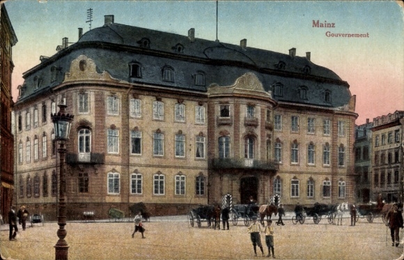 Postcard Mainz am Rhein, government, architecture, horse-drawn carriage, people