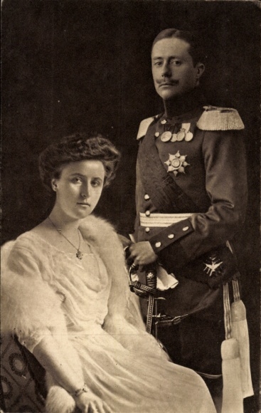 Postcard Grand Duke Wilhelm Ernst of Saxony Weimar Eisenach, Grand Duchess Feodora
