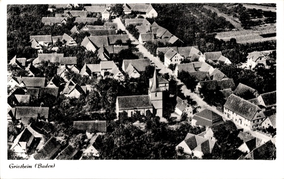 Postcard Griesheim Offenburg in Baden Black Forest, aerial view of Griesheim, church, residential buildings, country