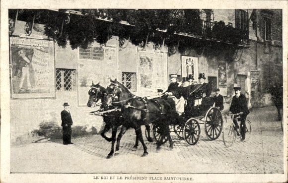 PC Paris XVIII. Montmartre, Place Saint-Pierre, The King and the President