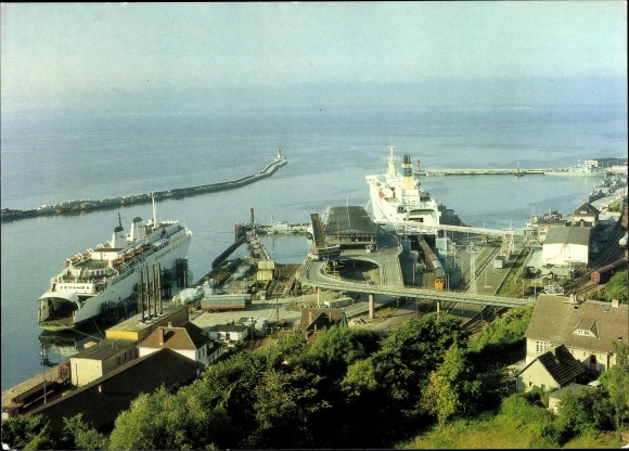 Ak Fährschiffe im Fährhafen in Sassnitz auf Rügen