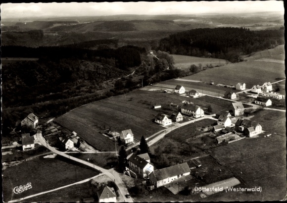 Postcard Döttesfeld in the Westerwald, Hotel-Pension Zum Wiedbachtal, aerial photo