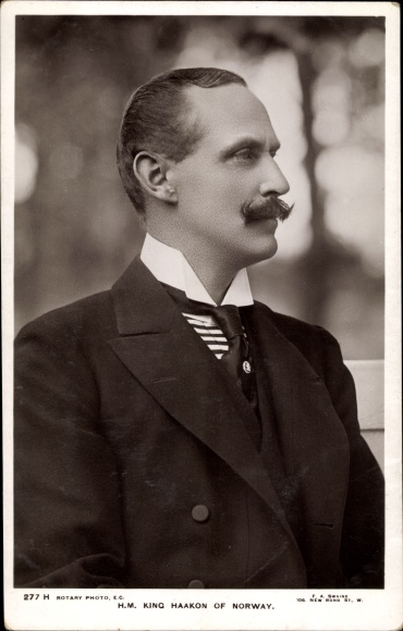 Postcard King Haakon VII of Norway, portrait
