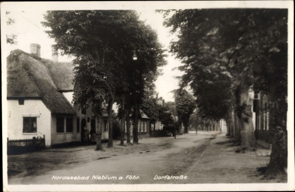 Ak Nieblum auf der Insel Föhr Nordfriesland, Dorfstraße