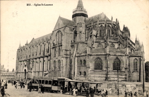 CPA Eu Seine Maritime, Église Saint Laurent, tramway