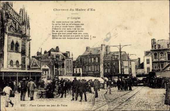 Postcard Eu Seine Maritime, Mayor's Song, Place Carnot on a trade fair day