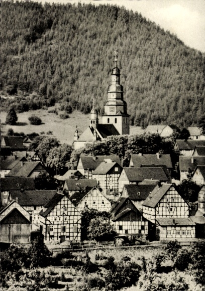 Postcard Hallenberg in Sauerland, partial view, church tower, half-timbered houses