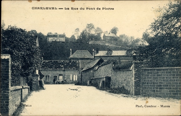 Postcard Charleval Eure, The Rue du Pont de Pierre