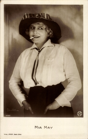 Postcard Actor Mia May, Ross Verlag 428 2, Portrait, Cigarette