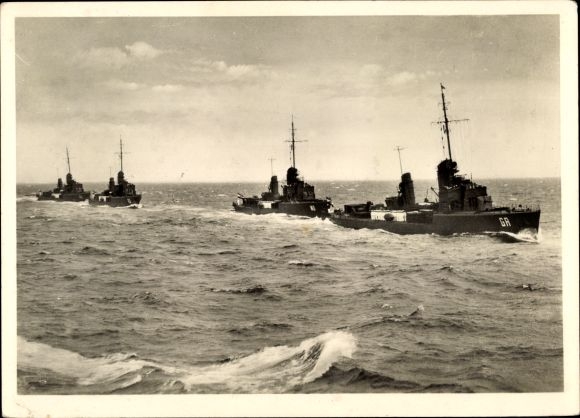 Ak Deutsche Kriegsschiffe, Torpedoboote in voller Fahrt, Kriegsmarine