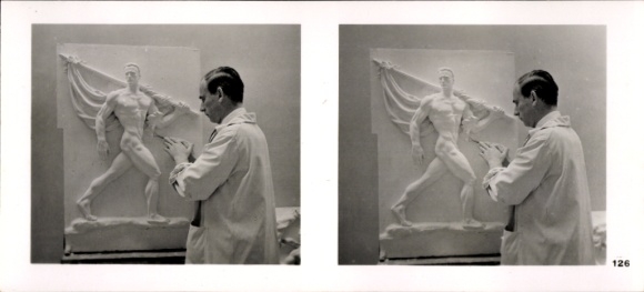 Stereo image photo "German Sculpture of Our Time", No. 126 Relief The Standard Bearer, Arno Breker