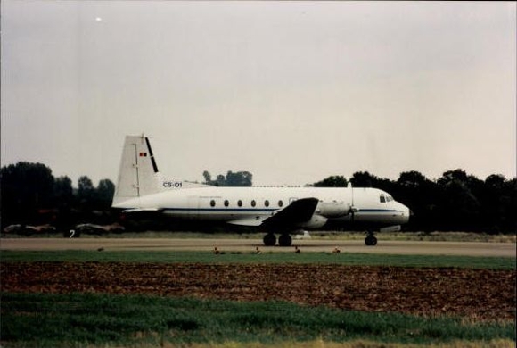 Set von 71 Fotos Flugzeuge und  Hubschrauber