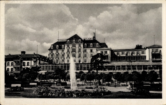 Postcard Ostseebad Heringsdorf on Usedom, FDGB recreation home, spa house