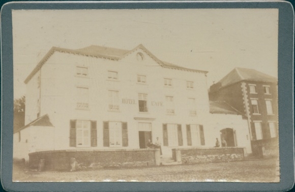 foto Thy le Chateau Walcourt Wallonië Namen, Hotel Cafe, Maison Philippe
