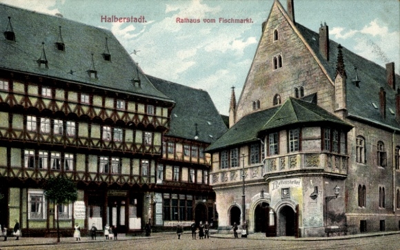 Postcard Halberstadt am Harz, town hall from the fish market, building,
