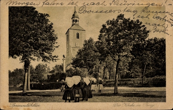 Ak Burg im Spreewald, kerk, exterieur, Spreewald-vrouwen