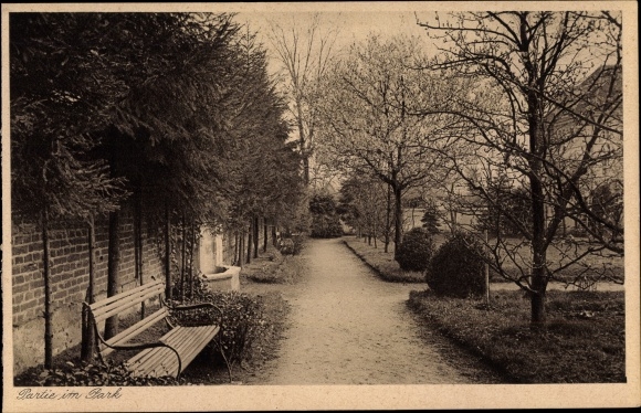 Ansichtkaart Salzkotten NRW, Marienheim, internaat met als doel vrouwenschool, kavel in het park