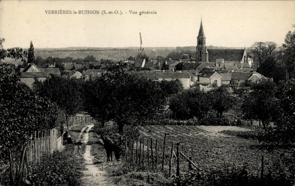 Ak Verrières le Buisson Essonne, Gesamtansicht, Kirche