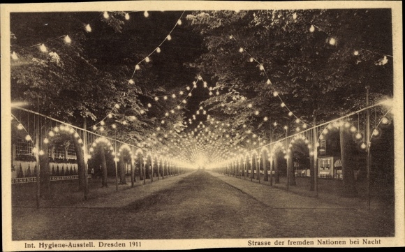KP Drezno, Międzynarodowa Wystawa Higieny 1911, ulica obcych narodów nocą