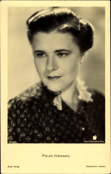 Postcard actress Paula Wessely, portrait, Ross Verlag 9850/2