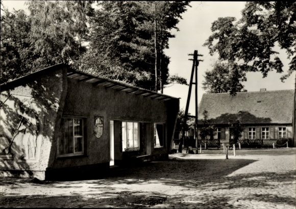 Postcard Zechlinerhütte town of Rheinsberg, street, house
