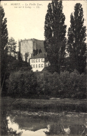CPA Moret sur Loing Seine et Marne, La Vieille Tour, vue sur le Loing