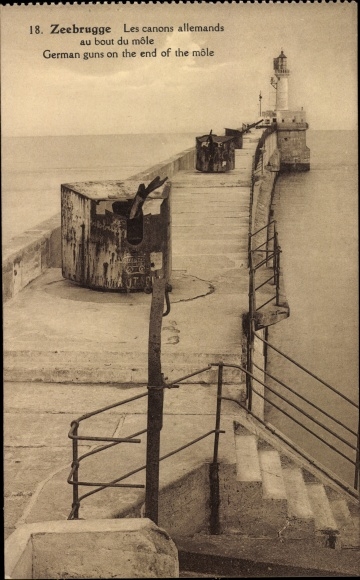 PC Zeebrugge West Flanders, Les canons allemands au bout du mole, Lighthouse