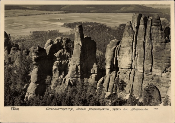Postcard Ostrau Bad Schandau in Saxony, Vordere Schrammsteine, Elbe Sandstone Mountains, rocks