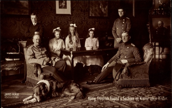 PC King Friedrich August III. of Saxony surrounded by his children