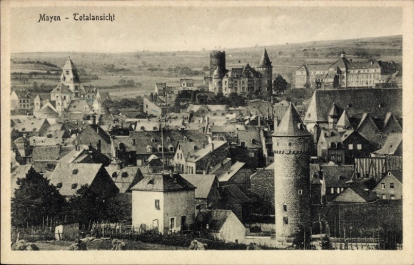 KP Mayen w Eifel, widok ogólny budynków, krajobraz