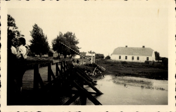 Photo Komorowo Kamerau East Prussia, party at the border
