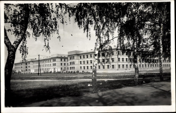Postcard Pardubice Pardubice city, Masarykovy barracks