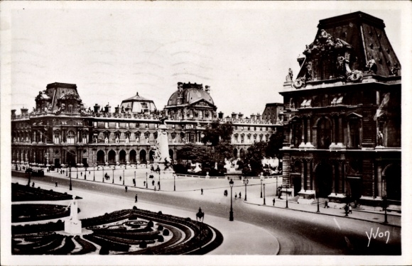 Ak Paris I Louvre, Schwarz-Weiß-Bild, Louvre, Menschen, Garten, Statue