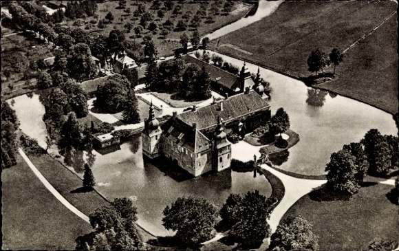 Postcard Lembeck Dorsten in Westphalia, Lembeck Castle, aerial photograph
